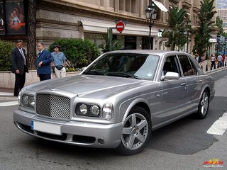 bentley-arnage-2006-11.jpg