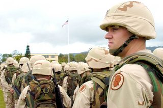 US_soldiers_wearing_the_PASGT_helmet,_Hawaii.jpg