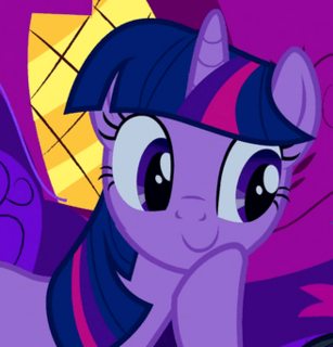 1042914__safe_solo_twilight+sparkle_screencap_animated_read+it+and+weep.gif