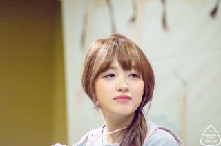 seunghee cheeks.jpg