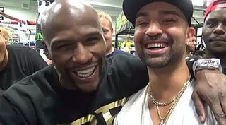 floyd-mayweather-paulie-malignaggi.jpg